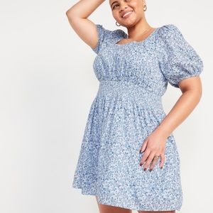 Old Navy Blue Ditzy Floral Puff-Sleeve Waist-Defined Smocked Mini Dress